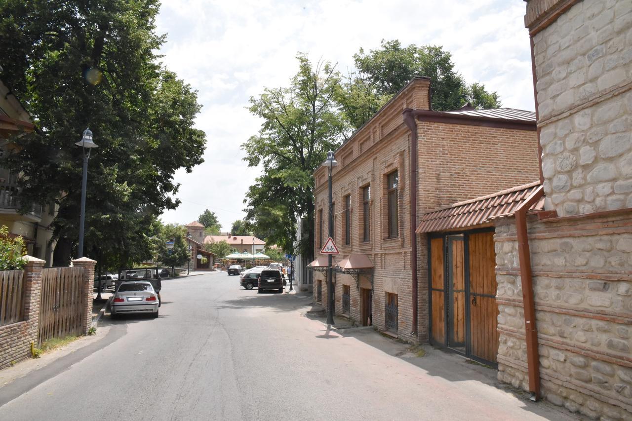 Old Chache House Hotell Telavi Exteriör bild
